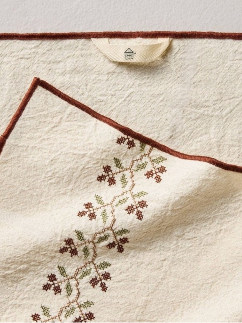Hearth & Hand Magnolia Flour Sack Kitchen Towel Floral Stitched Fall Icon Leaves